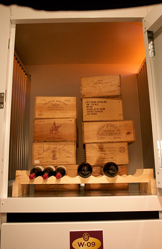 Costamesa Wine Locker